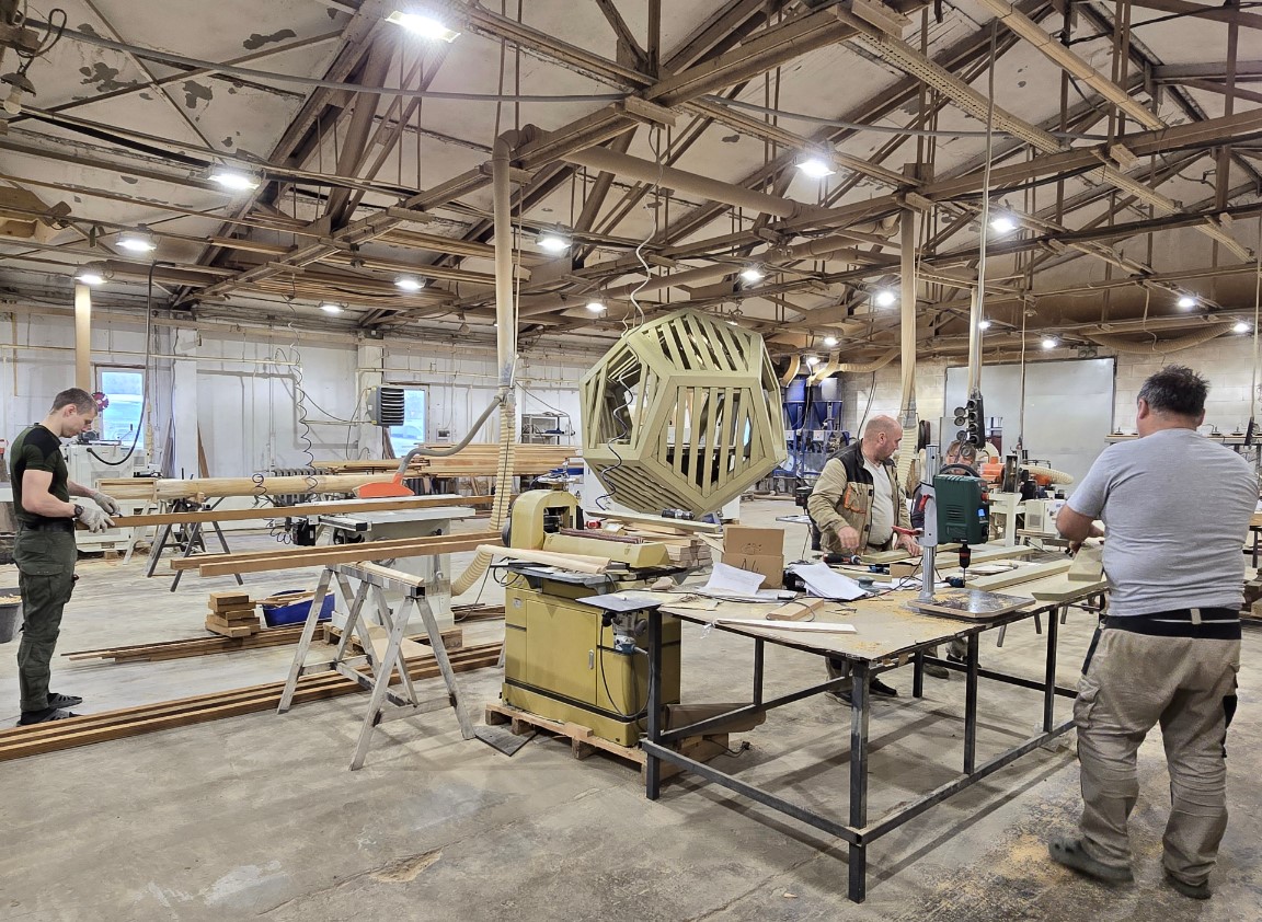 Производство